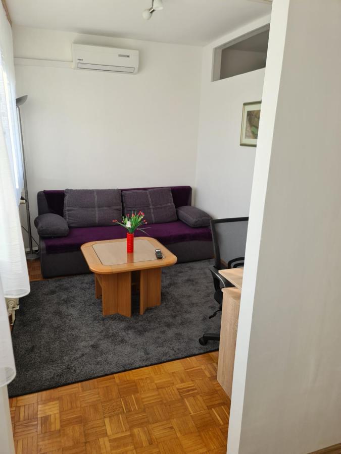 Apartman U Velikoj Gorici Zeljko เวลิคาโกริตซา ภายนอก รูปภาพ